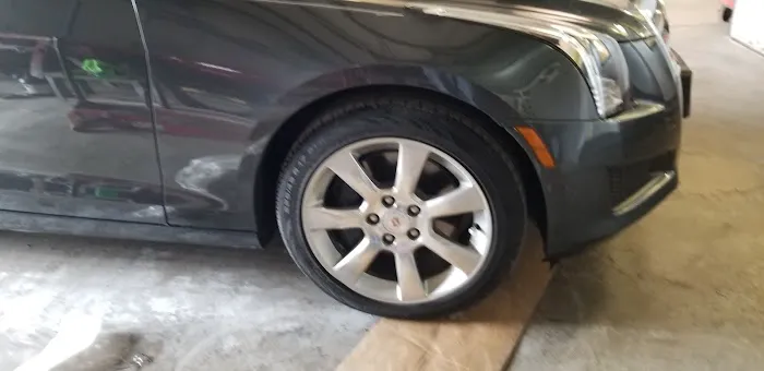 EYT AUTO BODY REPAIR SHOP 0
