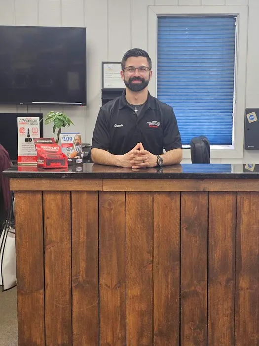 Red's Garage 0