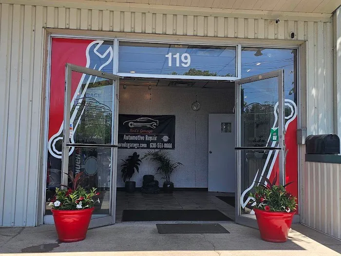 Red's Garage 9