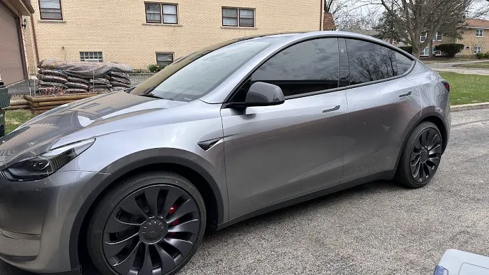 ROMEO’S Window Tinting 5