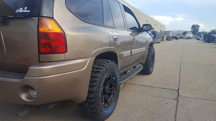 C & D Automotive 2
