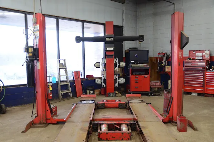 Bunge's Tire & Auto - Elgin 0