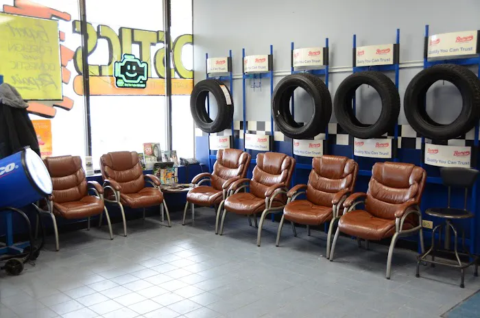 Bunge's Tire & Auto - Elgin 5