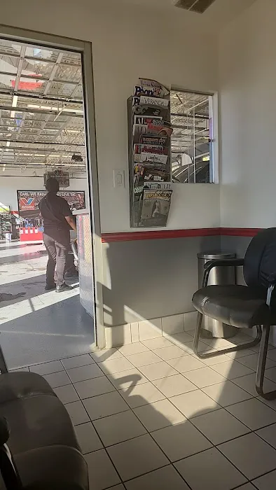 Valvoline Instant Oil Change 6