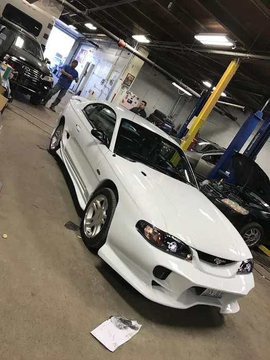 Aquino's Collision Center 6