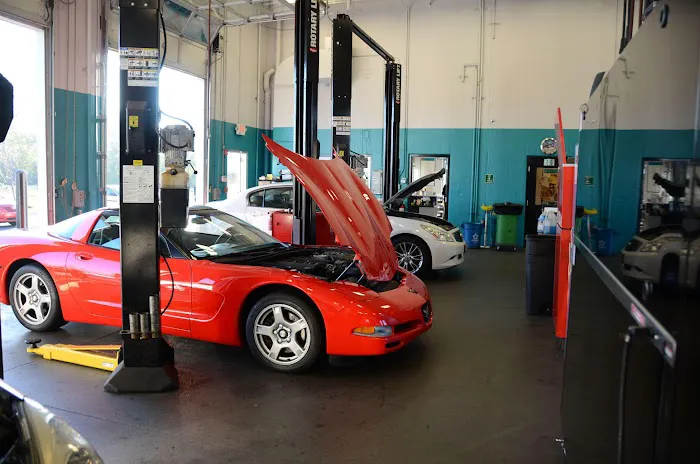 Bartel's Auto Clinic 4