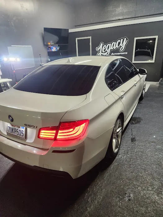 LEGACY Autosportz 8