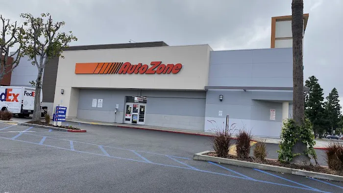 AutoZone Auto Parts 1