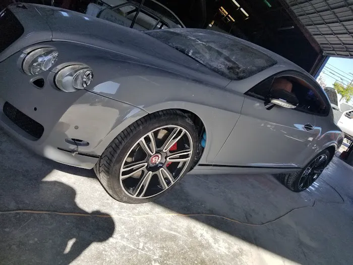New Era Customs Autobody & Paint 5
