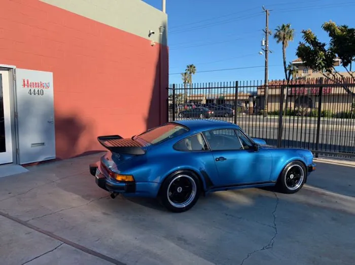 Hank's Automotive 4