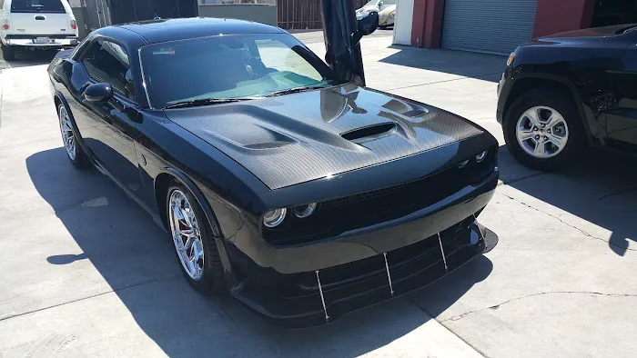 Hank's Automotive 3