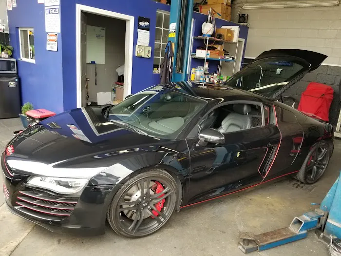 Executive Motorwerkz 1