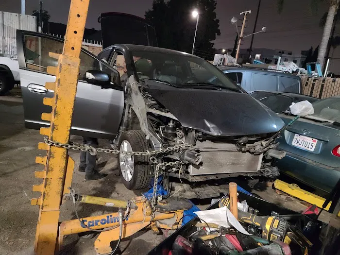 J&D Auto Body Repair 1