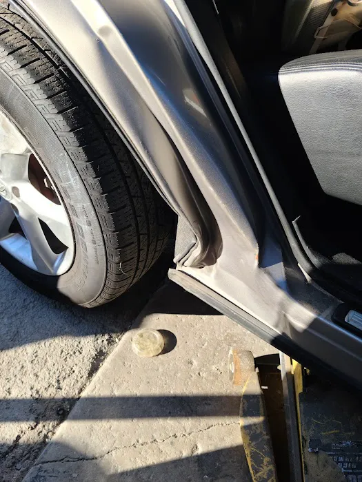 J&D Auto Body Repair 0