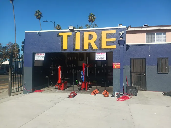 LA TIRE & AUTO SERVICE No2 2