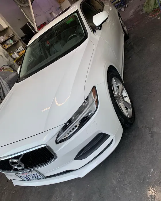 Del Rey Auto Body Shop 5