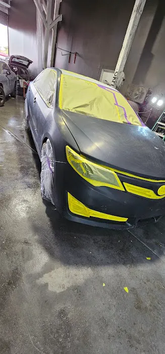 Del Rey Auto Body Shop 7