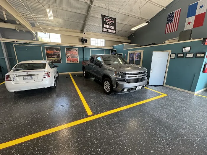 Pacific rims auto Body shop 7