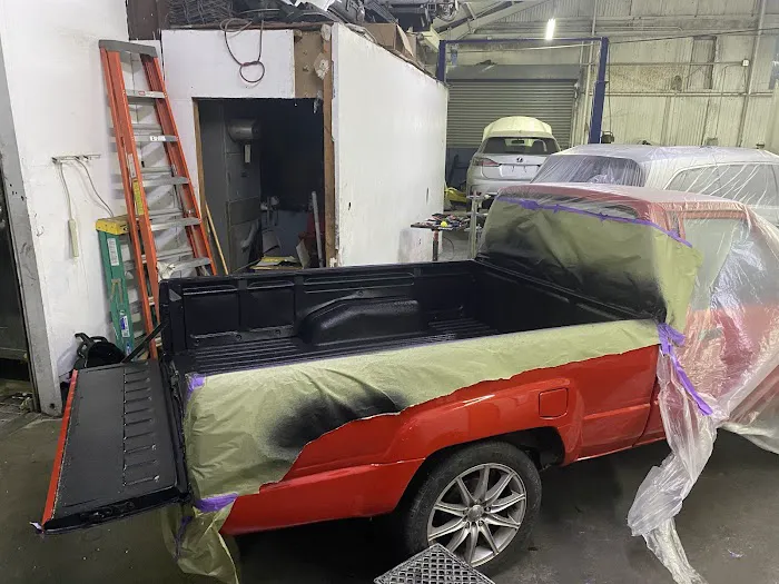 Pacific rims auto Body shop 3