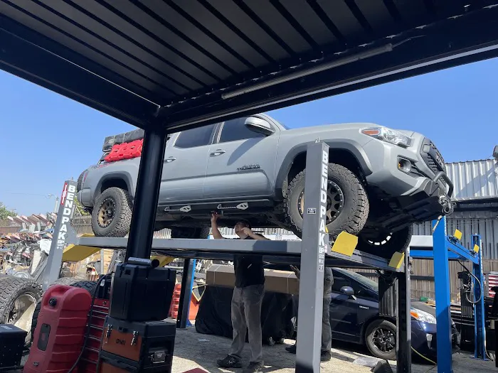 LA Total Auto Parts 2