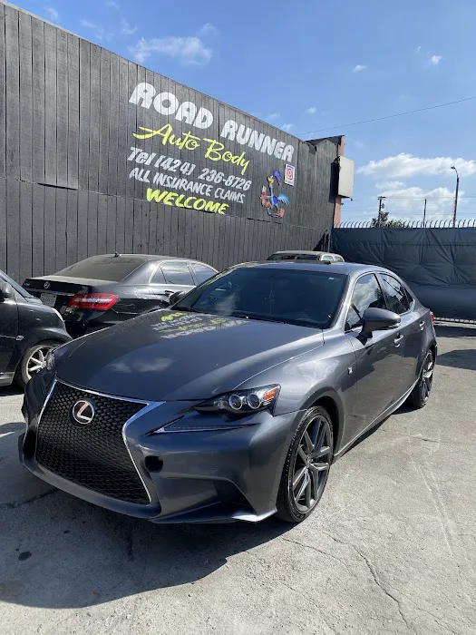 Road Runner Auto Collision 3