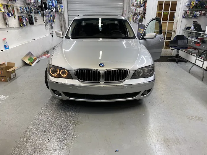 Auto Security Car Stereos and Alarm 5