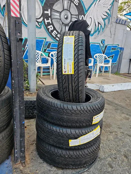 Lida's Tires & Wheels 8