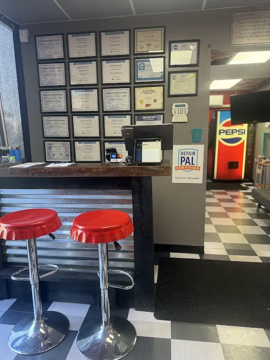 Greasers Automotive 5