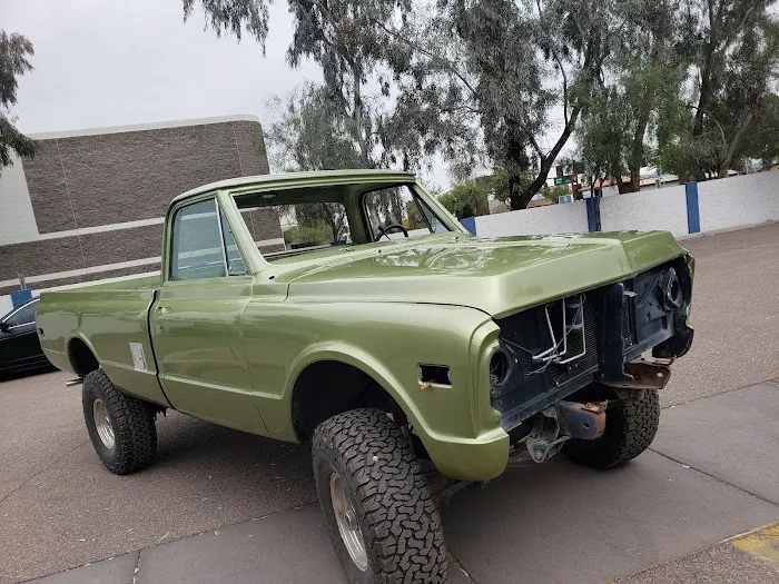 Maaco Auto Body Shop & Painting 8