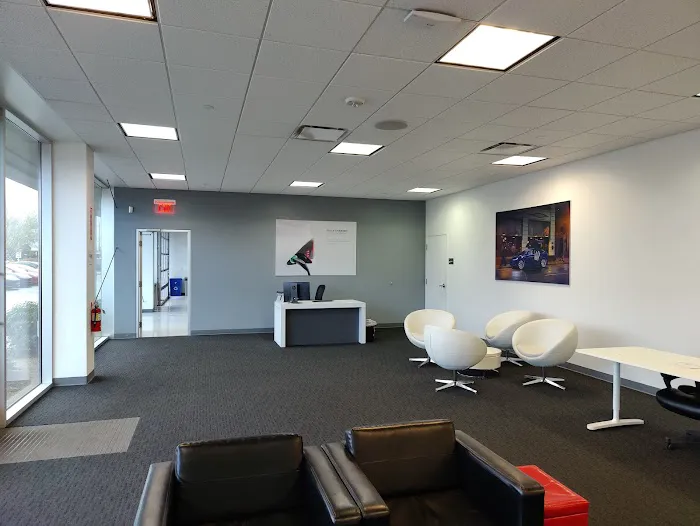 Tesla Service Center 2