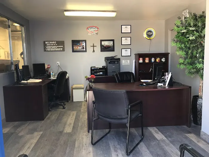 Harvil's Auto Body 0