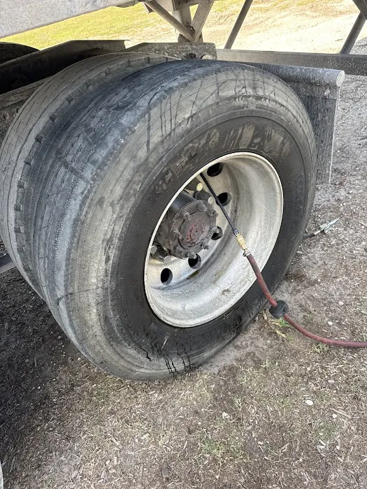 Sundown Commercial Tires Shop And Road Service 7