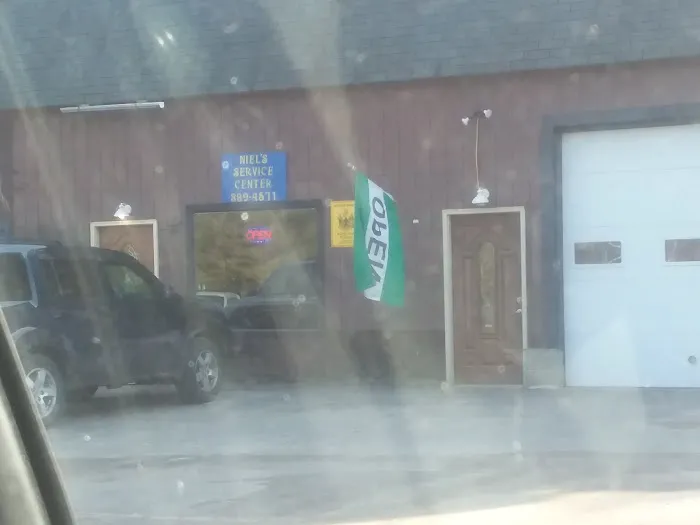 Niel's Services Center 0