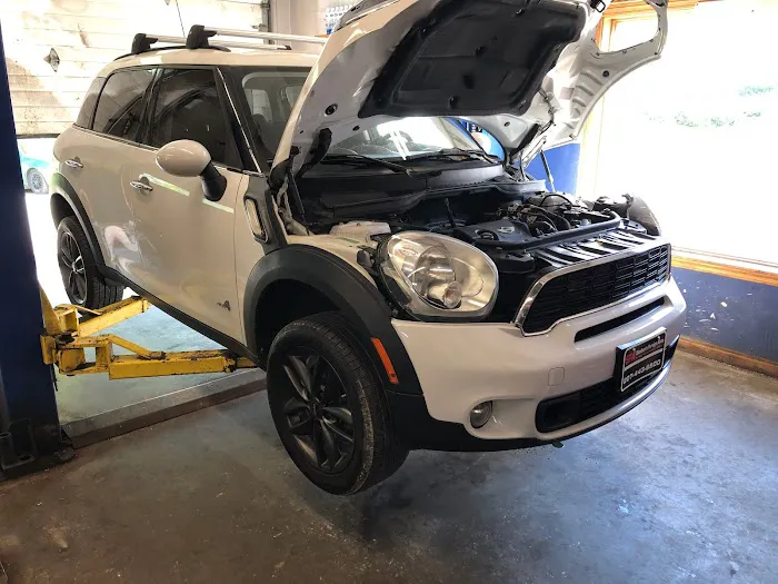 Skelton's Foreign Auto 1