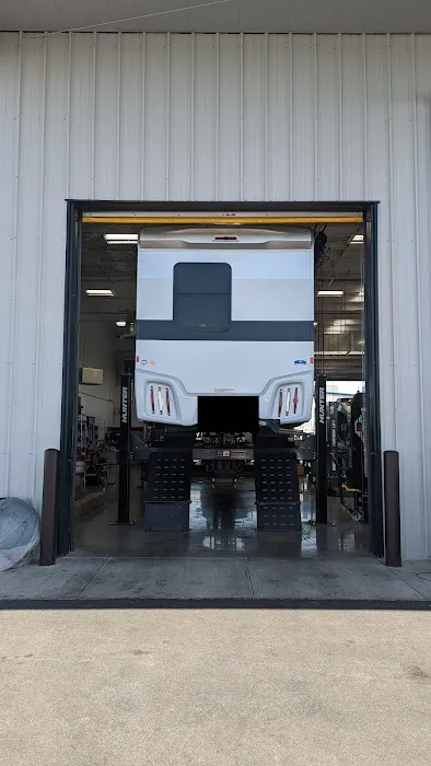 Sprinter of Tucson Repair Facility 8
