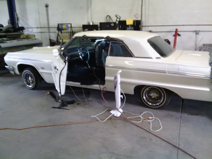discount auto repair and installation & Paint 4