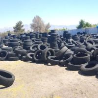 Used and new auto tires