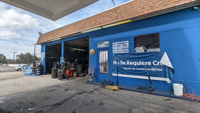 Pineda's Tire Shop 0