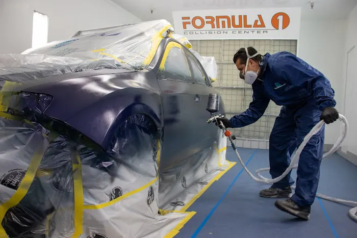 Formula 1 Collision Center 9