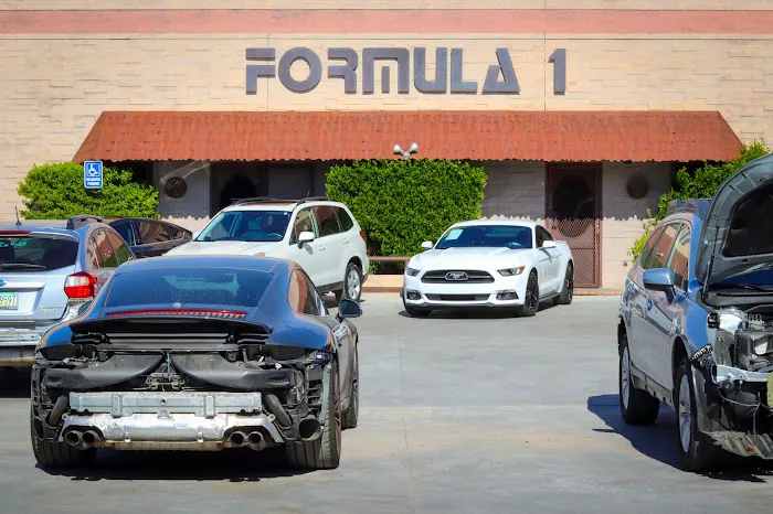 Formula 1 Collision Center 8