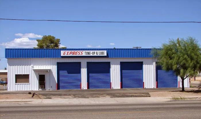 Express Tune Up & Lube 1