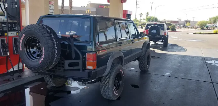 Desert Off-Road & Performance 0