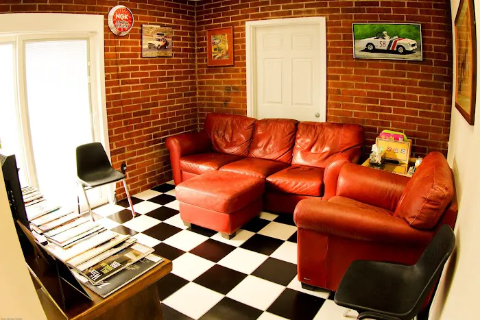Auto Team Service Center LLC 0