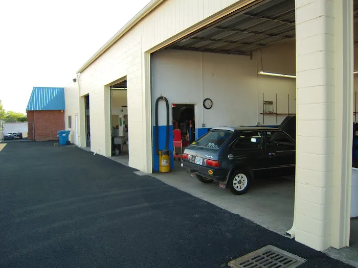 Auto Team Service Center LLC 4