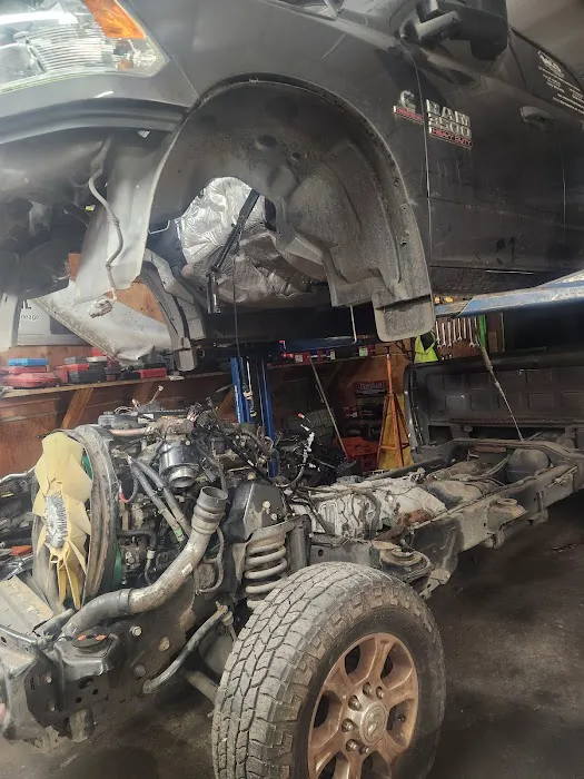 Polos Auto Repair 8
