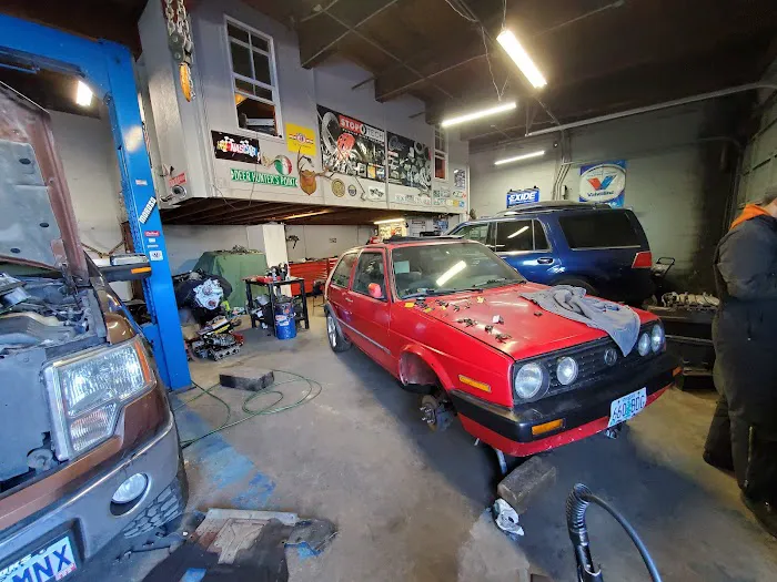 Azteca Auto Repair 6