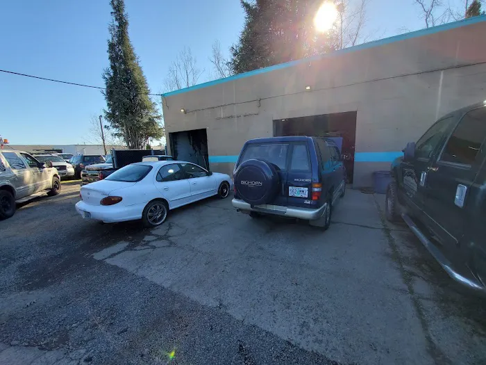 Azteca Auto Repair 9