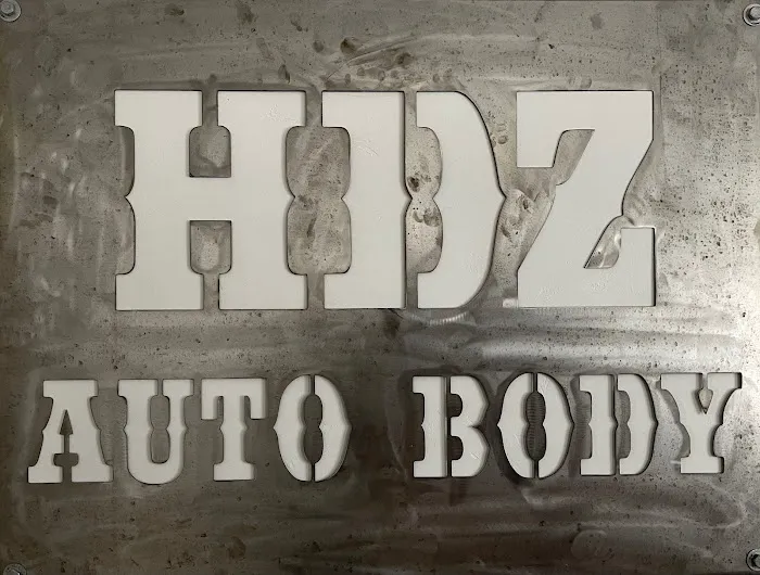 HDZ Auto Body 0