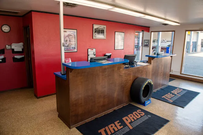 Cascade Tire Pros 2