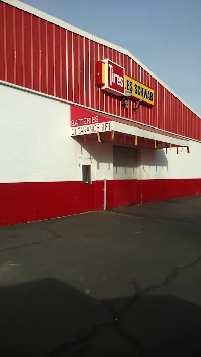 Les Schwab Tire Center 2